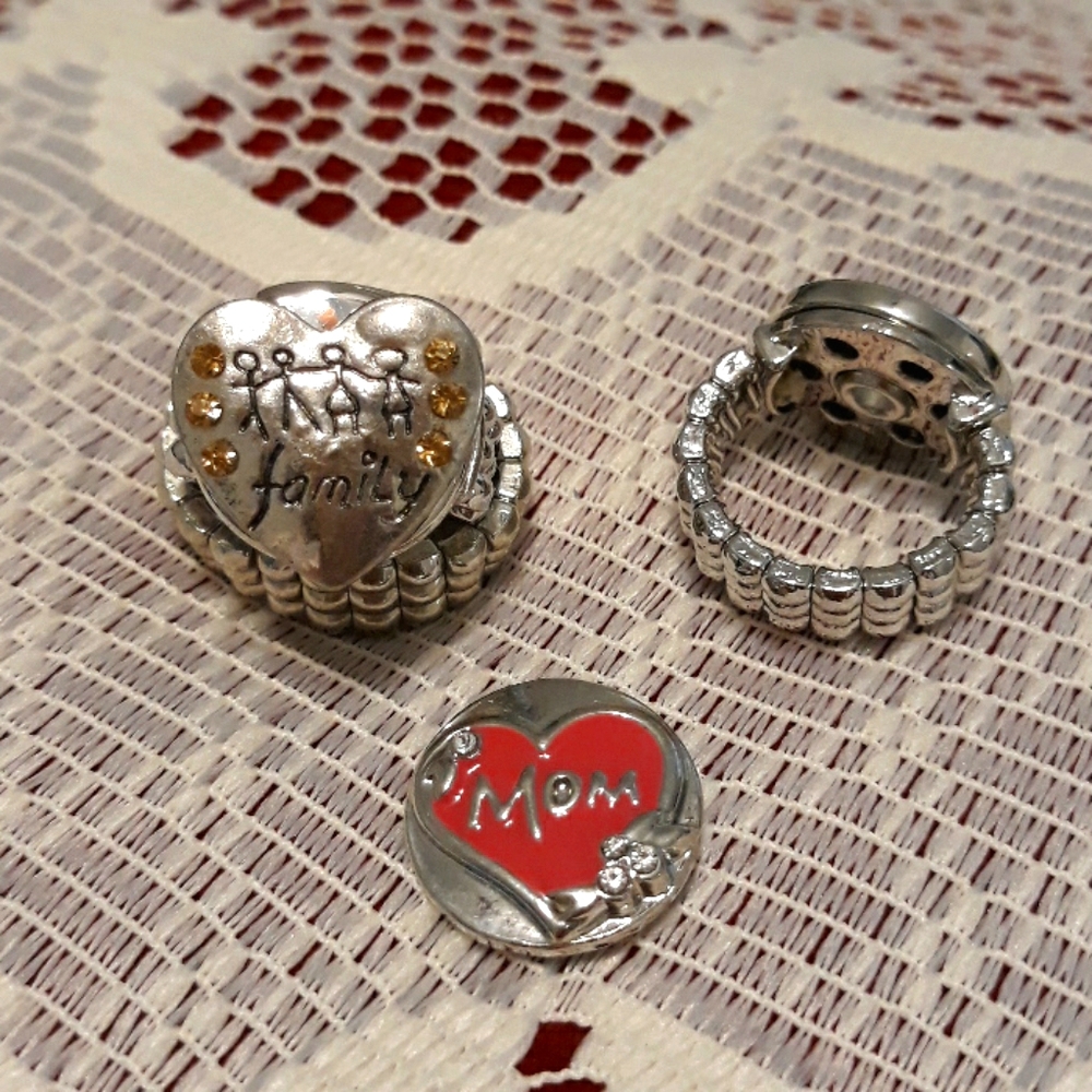 Snap button ring